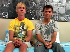 Jordan Devirginizes Taylor. Posted by: Bare Twinks