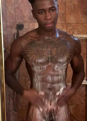 Quentin Parker showering with that meat.
