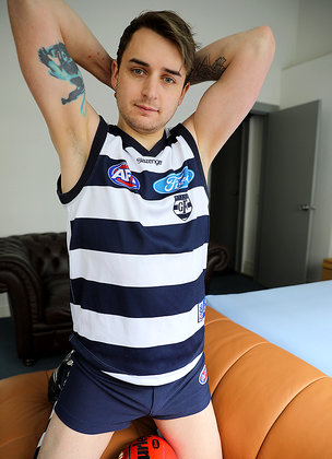 Hung Aussie Nate strips out of his footy gear